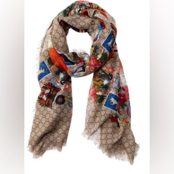 200 x 140 Gucci Multicolor Shawl Scarf RARE - Picture 2 of 4